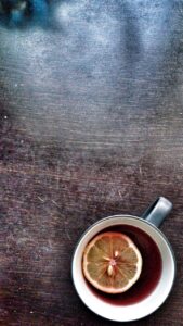 肌荒れに悩む50代男性が試すべき対策方法は？