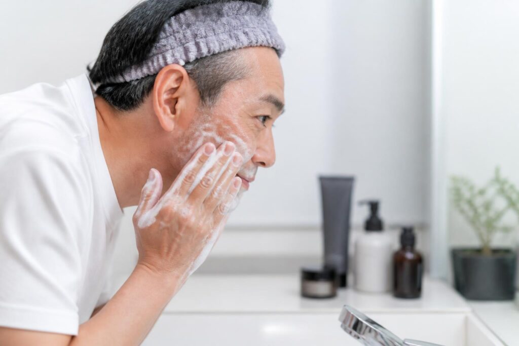50代男性の乾燥肌に最適な保湿方法は？